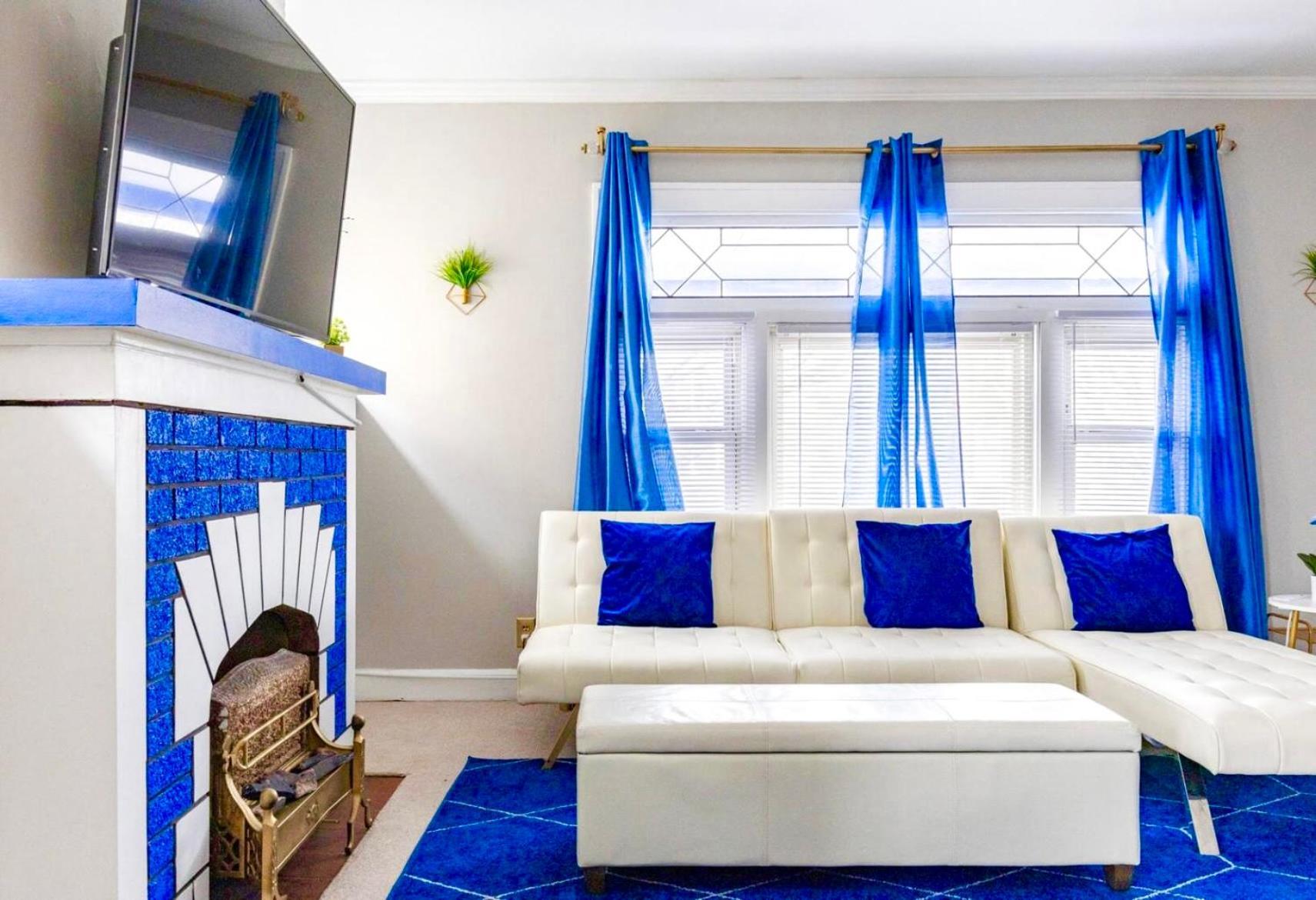 The Sapphire Haven - Your Old Brooklyn Oasis Awaits Families, Couples, Business Travelers Near Downtown With Parking, 300 Mb Wifi & Self Check-In Кливланд Екстериор снимка