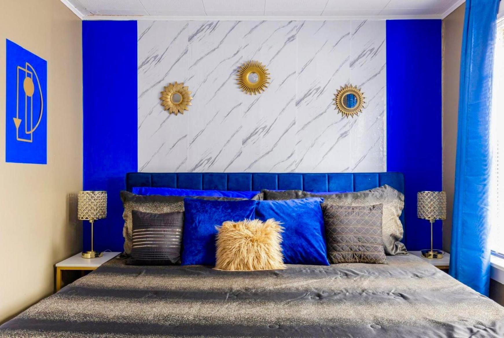 The Sapphire Haven - Your Old Brooklyn Oasis Awaits Families, Couples, Business Travelers Near Downtown With Parking, 300 Mb Wifi & Self Check-In Кливланд Екстериор снимка