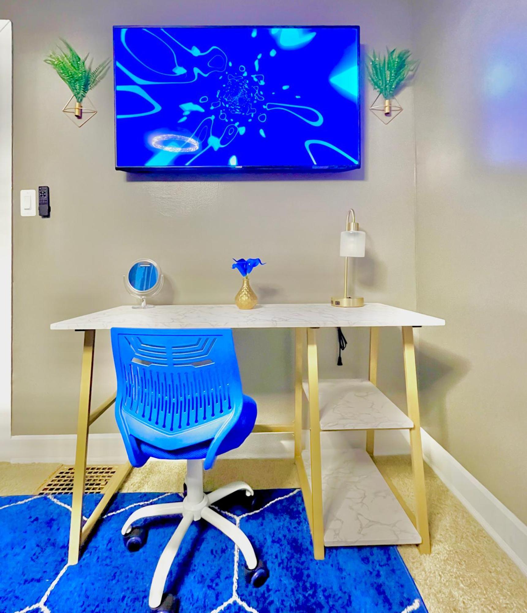 The Sapphire Haven - Your Old Brooklyn Oasis Awaits Families, Couples, Business Travelers Near Downtown With Parking, 300 Mb Wifi & Self Check-In Кливланд Екстериор снимка