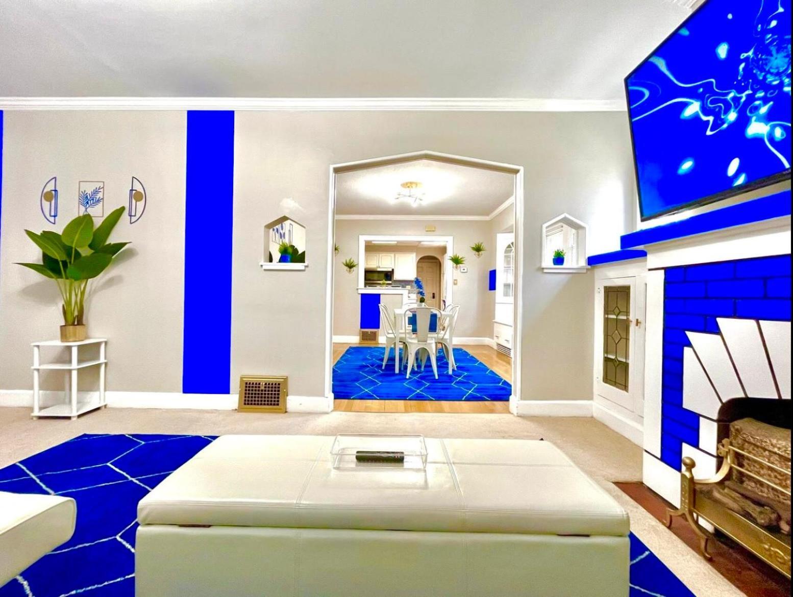 The Sapphire Haven - Your Old Brooklyn Oasis Awaits Families, Couples, Business Travelers Near Downtown With Parking, 300 Mb Wifi & Self Check-In Кливланд Екстериор снимка
