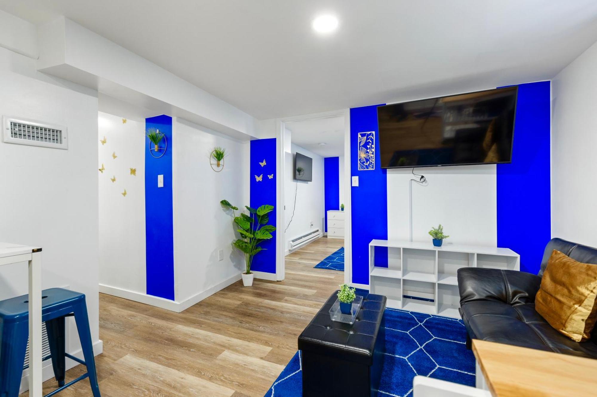 The Sapphire Haven - Your Old Brooklyn Oasis Awaits Families, Couples, Business Travelers Near Downtown With Parking, 300 Mb Wifi & Self Check-In Кливланд Екстериор снимка
