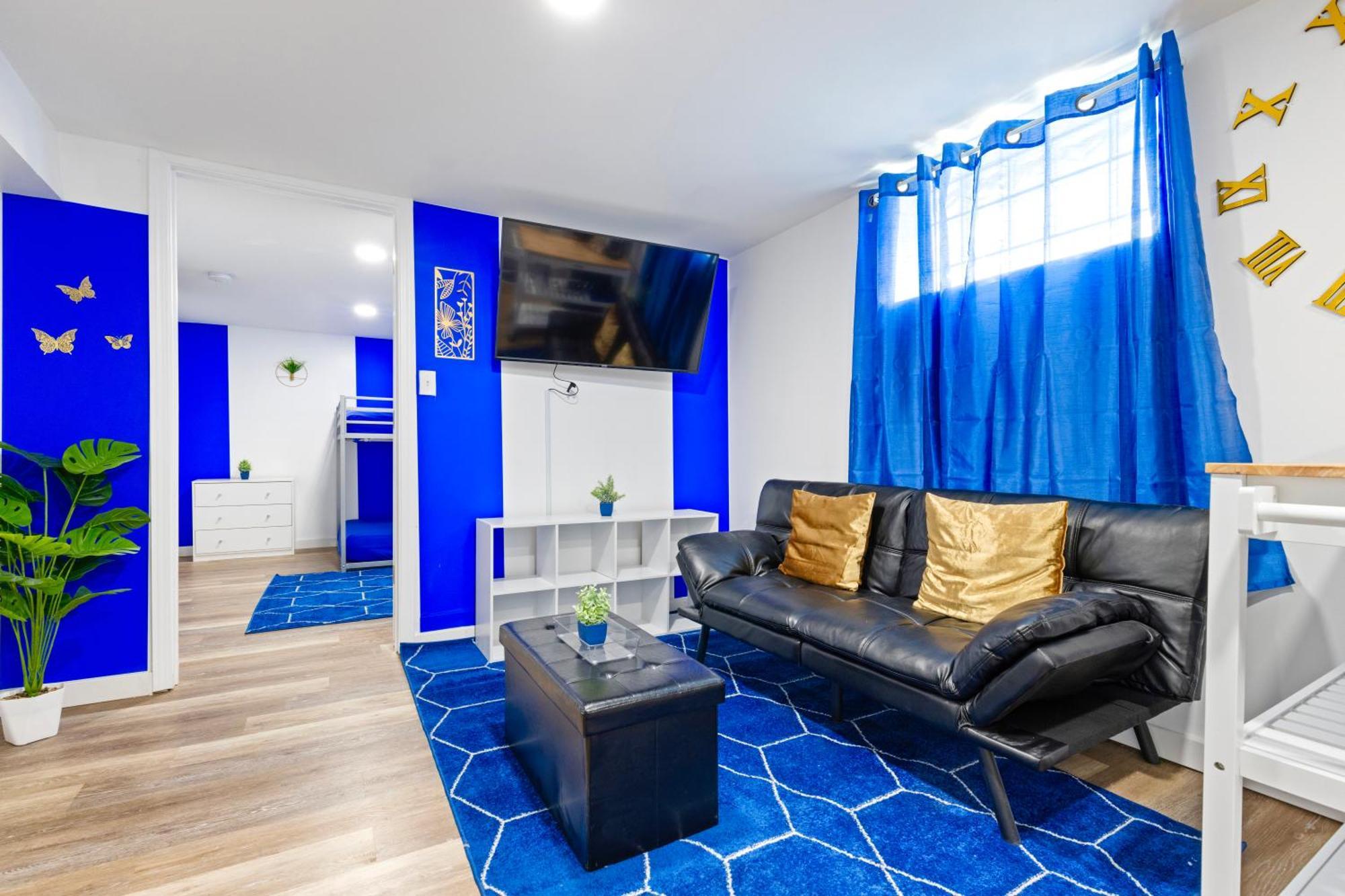 The Sapphire Haven - Your Old Brooklyn Oasis Awaits Families, Couples, Business Travelers Near Downtown With Parking, 300 Mb Wifi & Self Check-In Кливланд Екстериор снимка